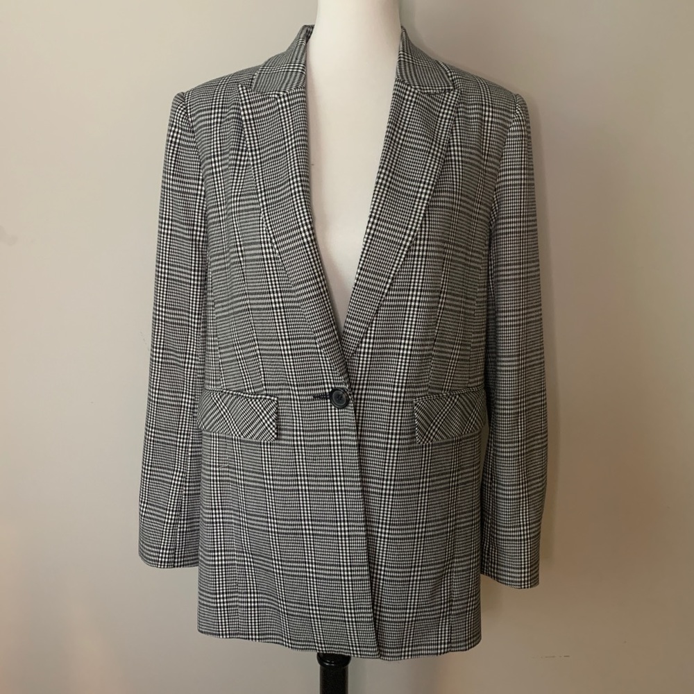 Oversized Plaid Blazer